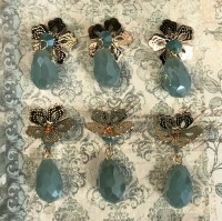 6 Anhänger für Ostereier oder Kugeln Türkis 6 Anhänger für Ostereier oder Kugeln Türkis