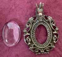 Metallrahmen "Einhorn" mit Cabochon Metallrahmen "Einhorn" mit Cabochon