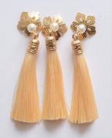 Quasten - Creme (3 Stk.) Quasten - Creme (3 Stk.)